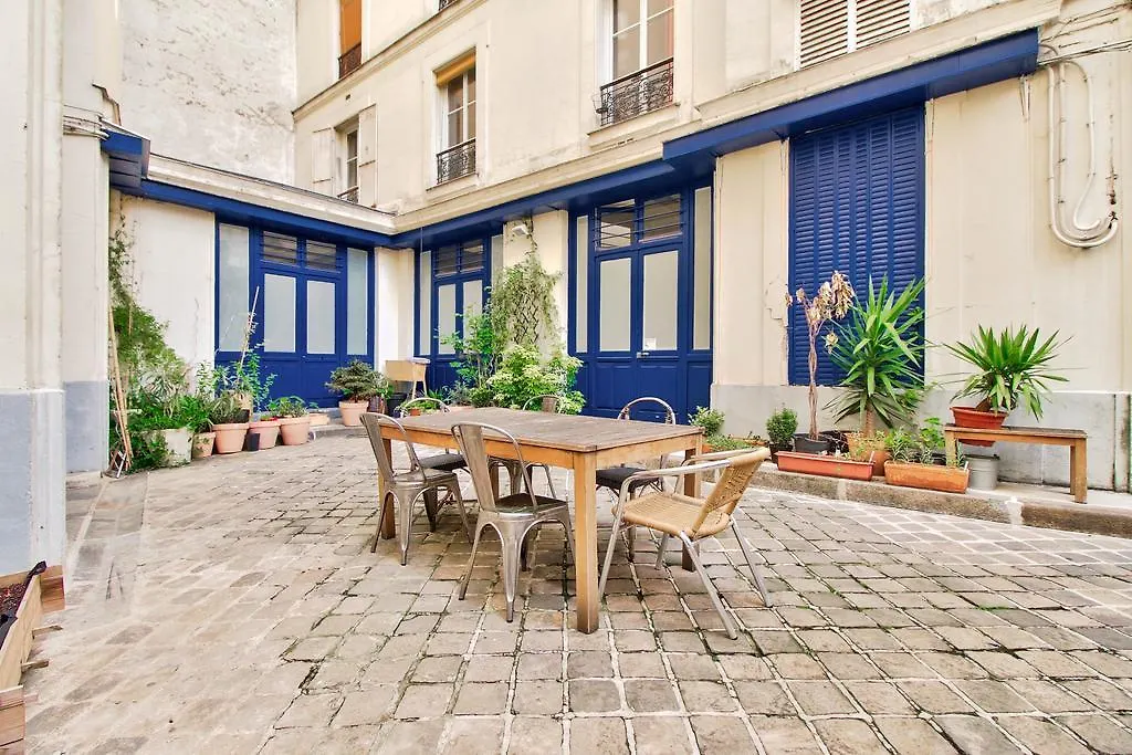 Apartment Pierre Semard
