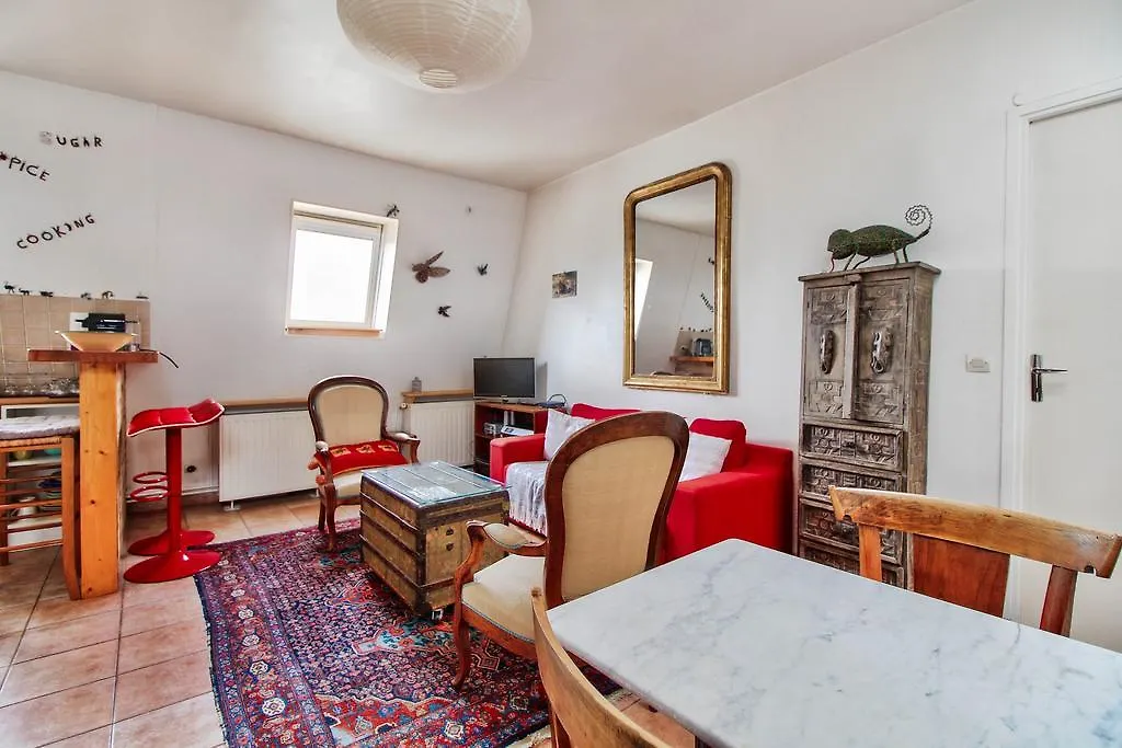 Apartment Pierre Semard
